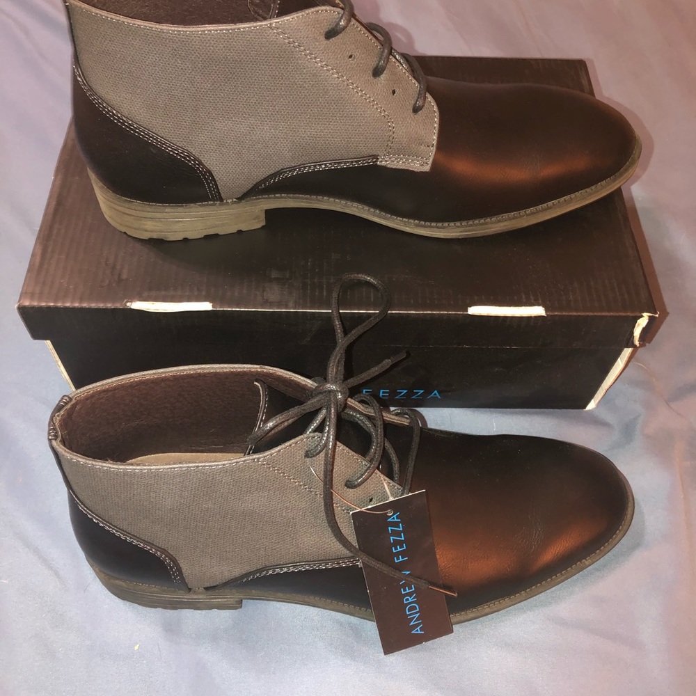 Andrew Fezza Men’s Lace-Up Chukka Boots